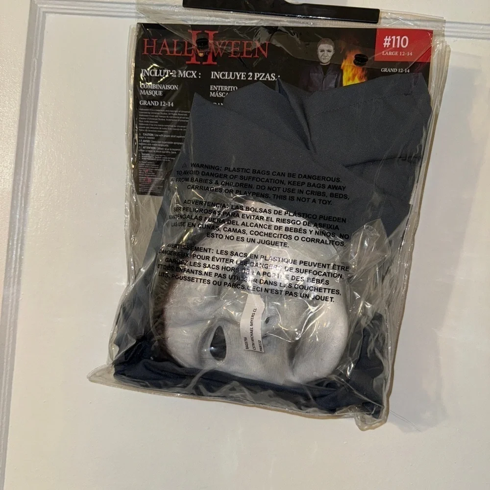Michael Meyers Costume NWT KIDS LARGE